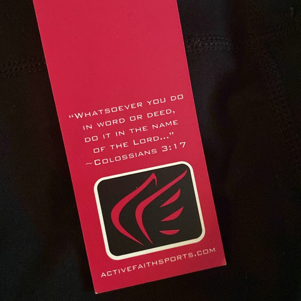 Active Faith NWT  cropped workout Faith leggings - Picture 9 of 9